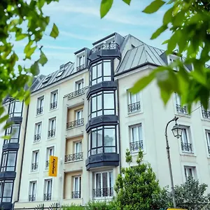 Aparthotel Staycity Gare De L'est Parigi