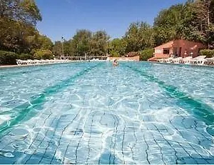 https://camping-marina-paradise.fr-provencehotel.com