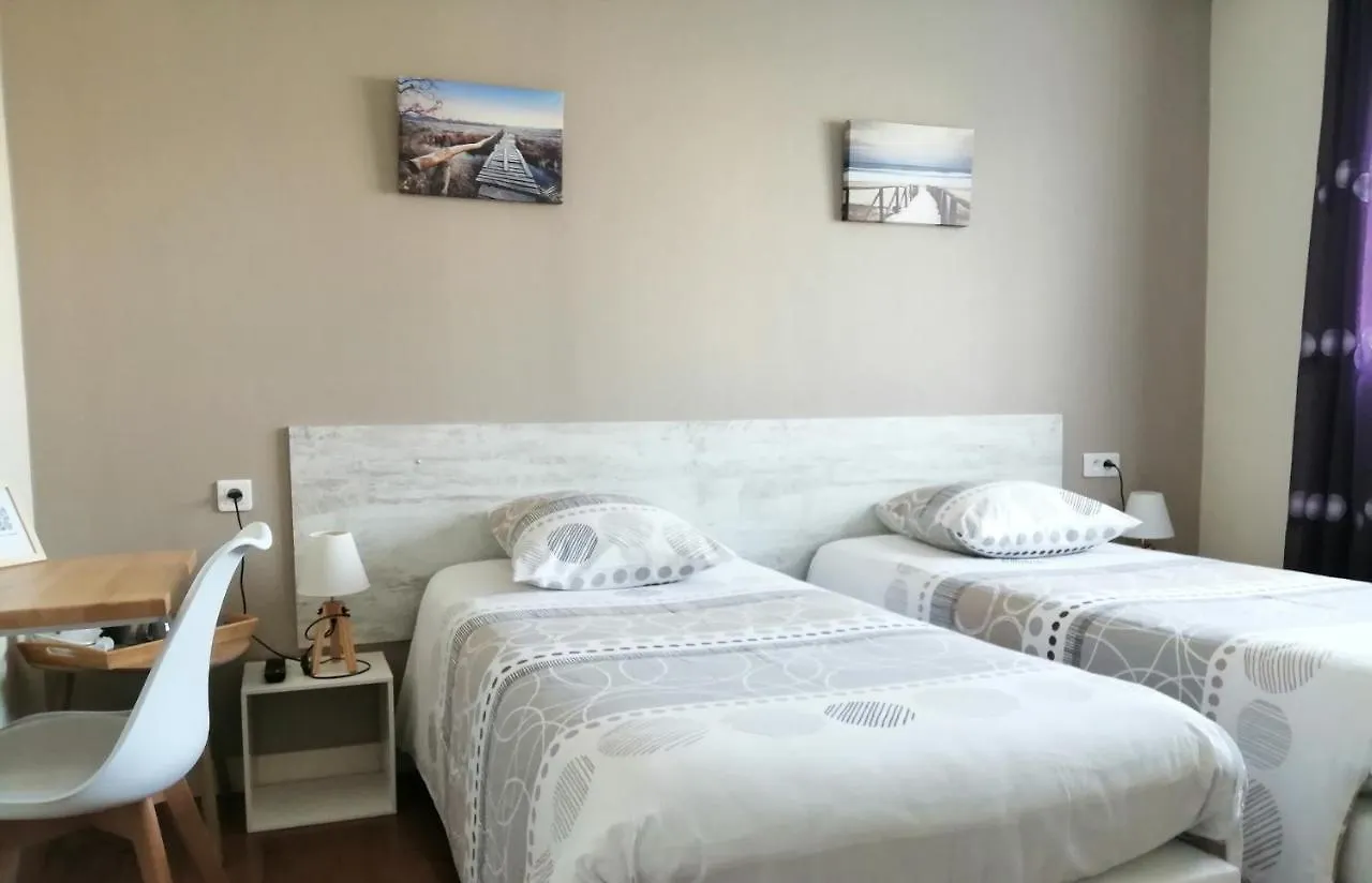 **  Hotel Le Poulmic Lanveoc France